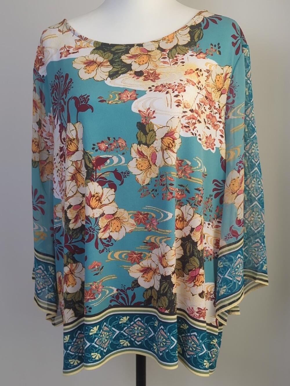 Chico’s Artsy Floral Landscape Border Print Tunic Blouse 3/4 Bell Sleeve SIZE 3P